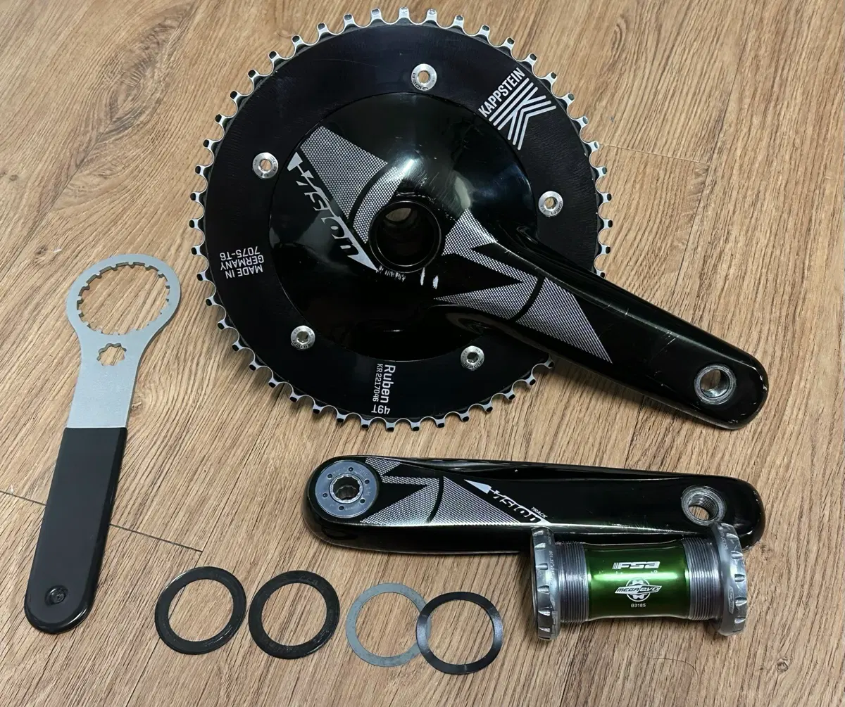 Vision TRACK クランクセット 165mm 49T BB付き Vision Track Crankset